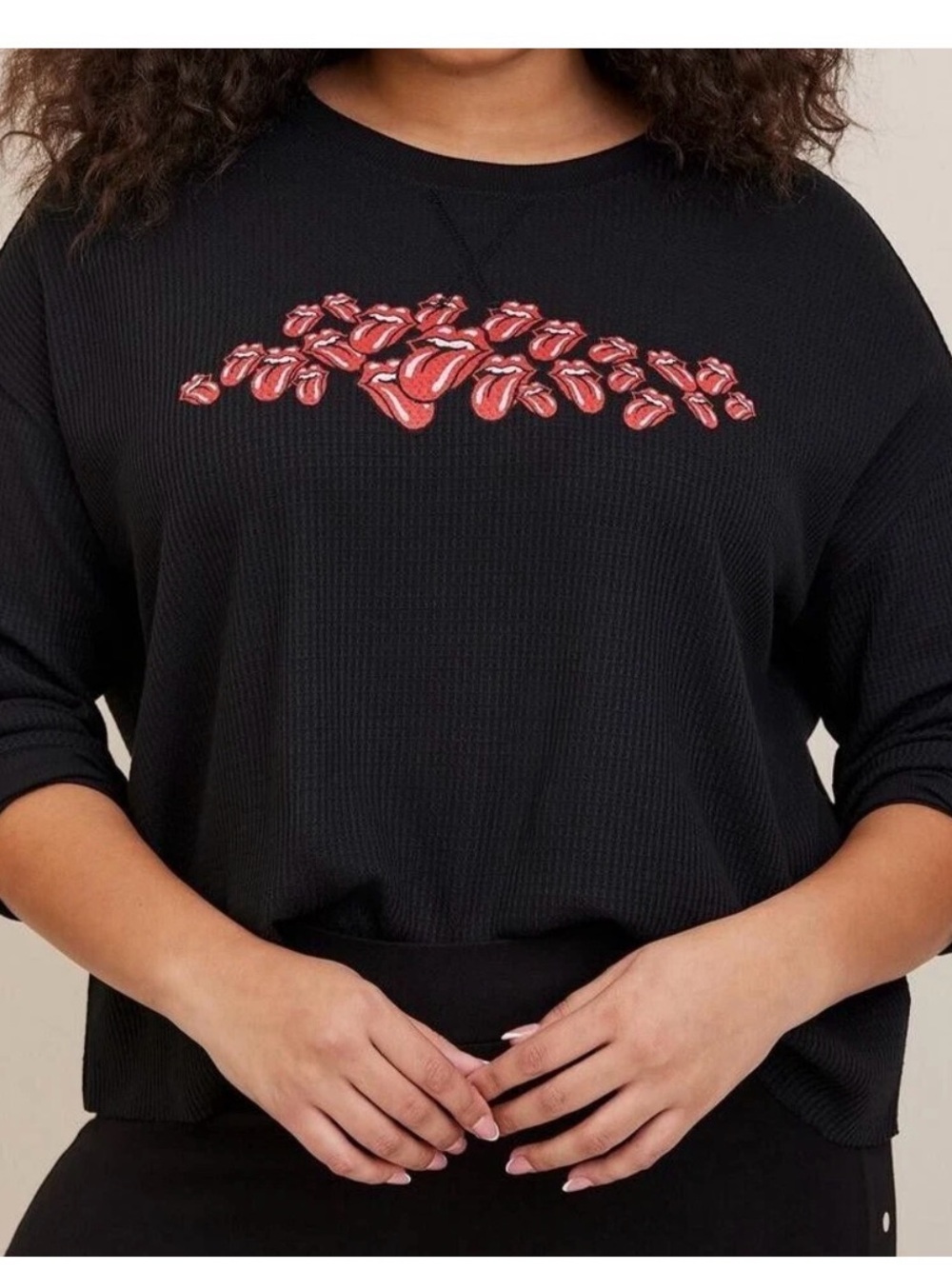 Torrid Rolling Stones Black Graphic elbow Sleeve waffle knit Top. Size 5. NWT